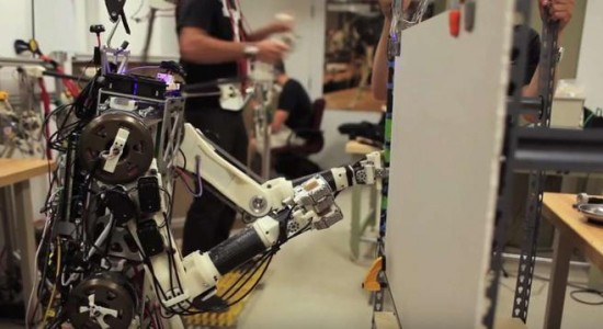 mit-hermes-humanoid-exoskeleton-robot