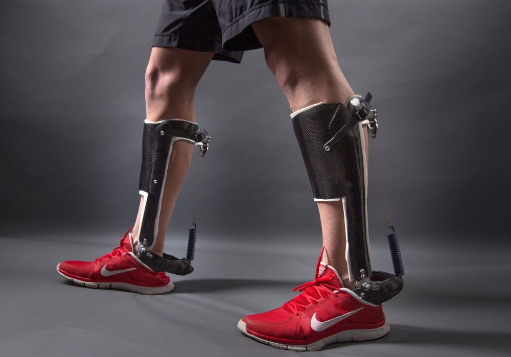 Exoskeleton-device-developed-by-NC-State-engineers-and-UNC-Chapel-Hills-School-of-Medicine