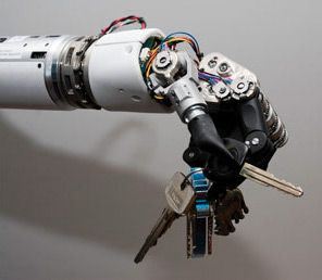transhumanism-robot-arm