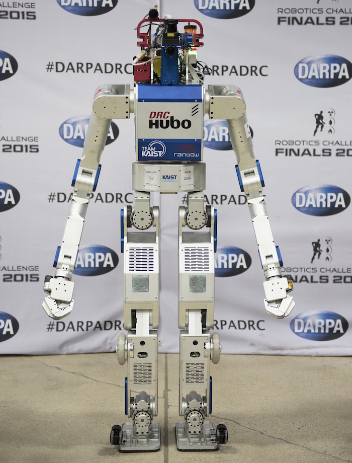 این ربات برنده رقابت‌های رباتیک DARPA در سال 2015 شده است.