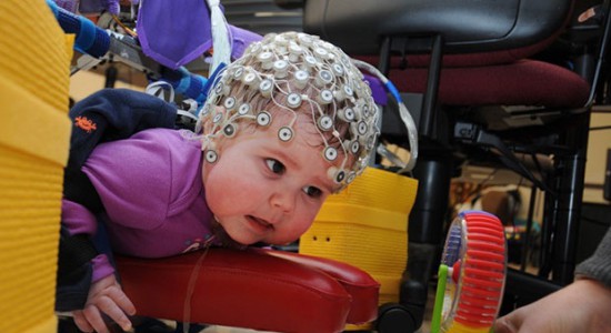 ساخت ربات برای کودکان در معرض ابتلا به فلج مغزی