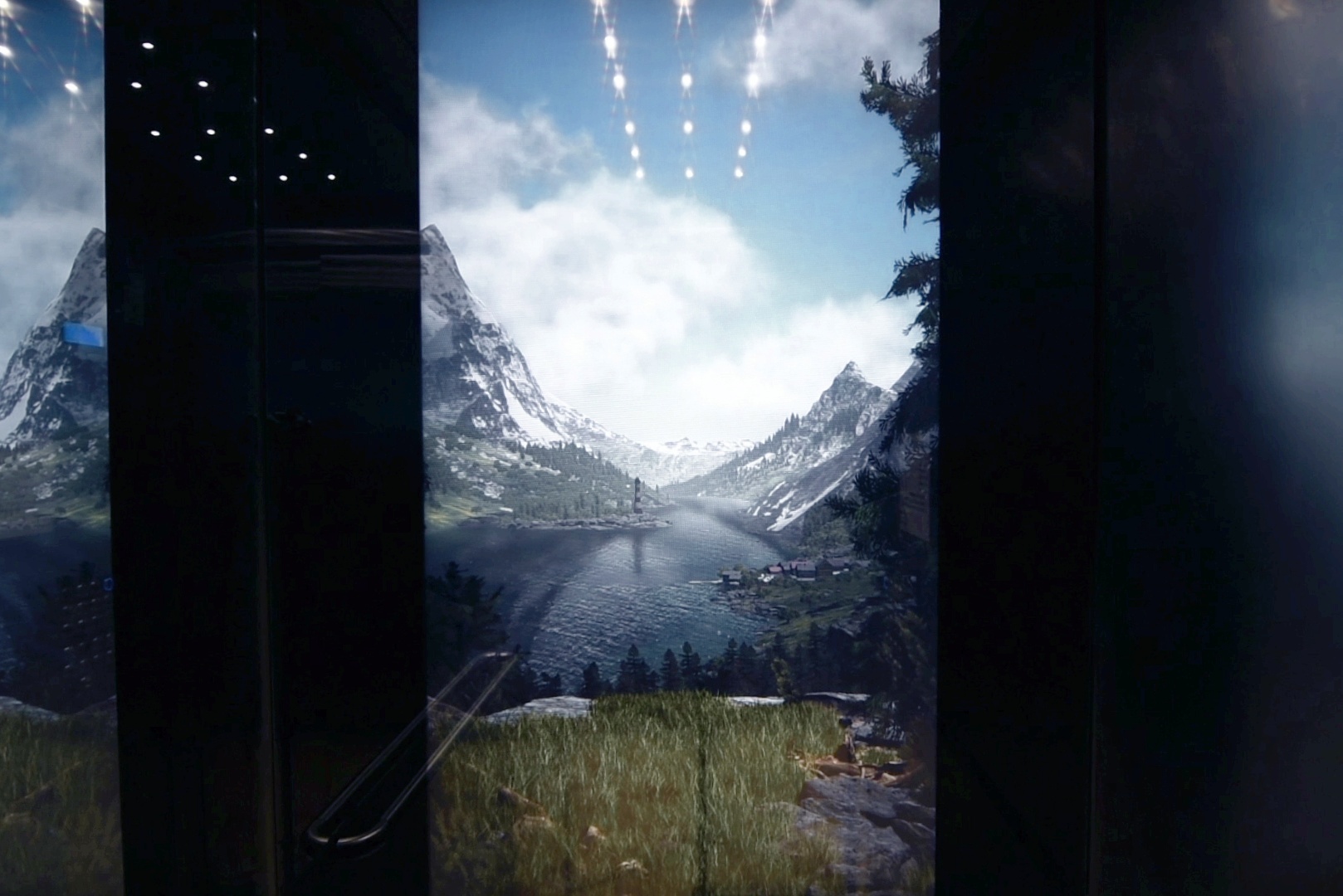 با استفاده از پنجره های مجازی Panoramia، آسانسور خود را به نارنیا تبدیل کنید!