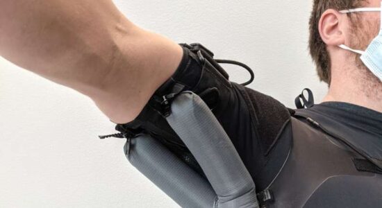 بازیابی عملکرد بازو در افراد مبتلا به اسکلروز جانبی آمیوتروفیک با یک پوشیدنی رباتیک نرم