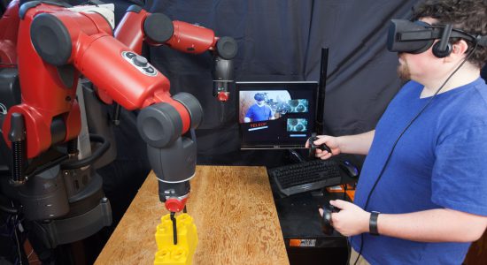 کاربرد فناوری واقعیت مجازی در کنترل رباتها از راه دور